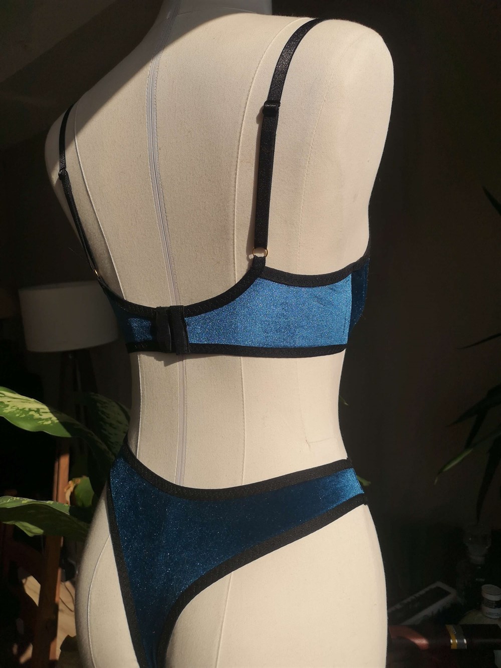 Black Ava Balenli Bra Tanga Takım