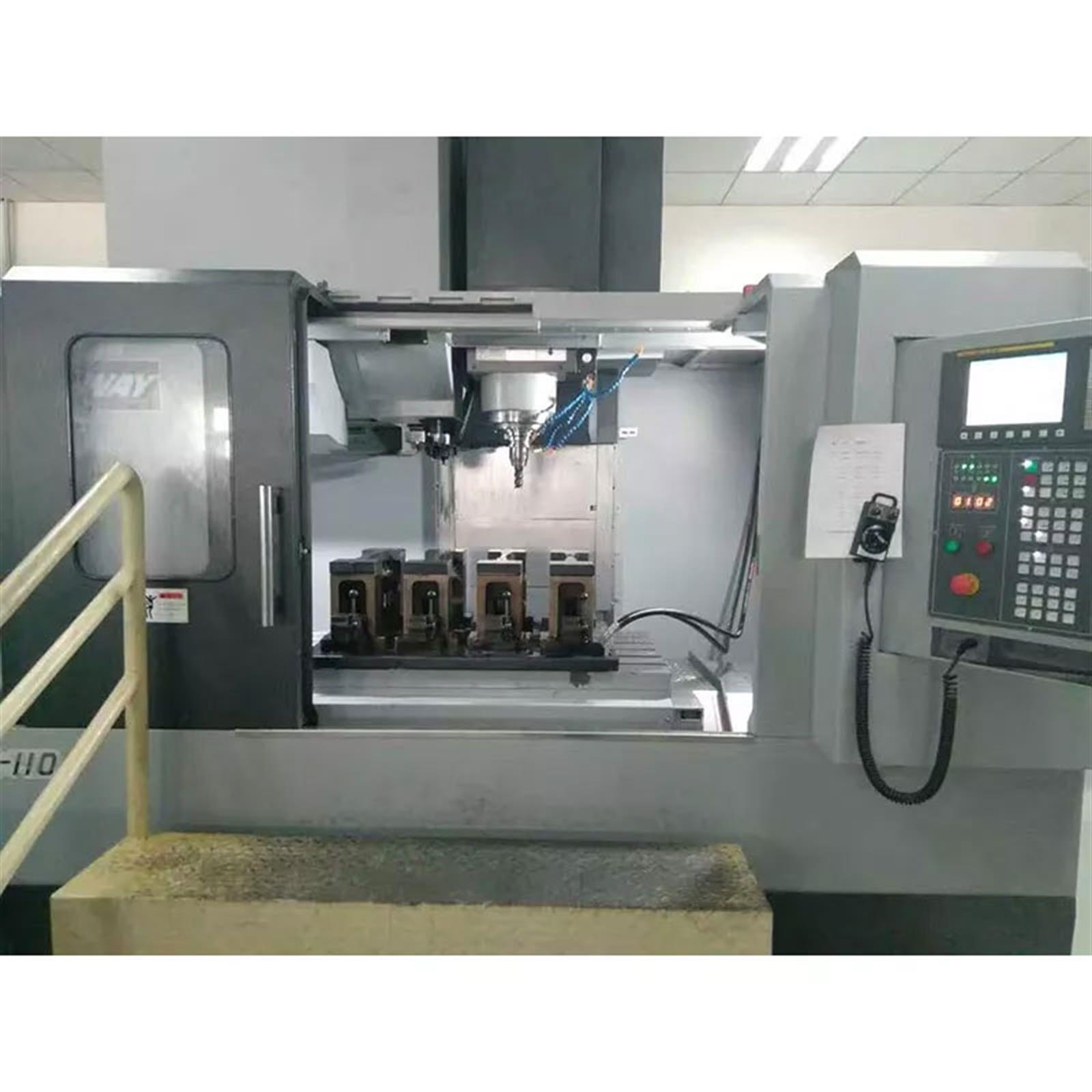 Accuway UM-110W Vertical Machining Center