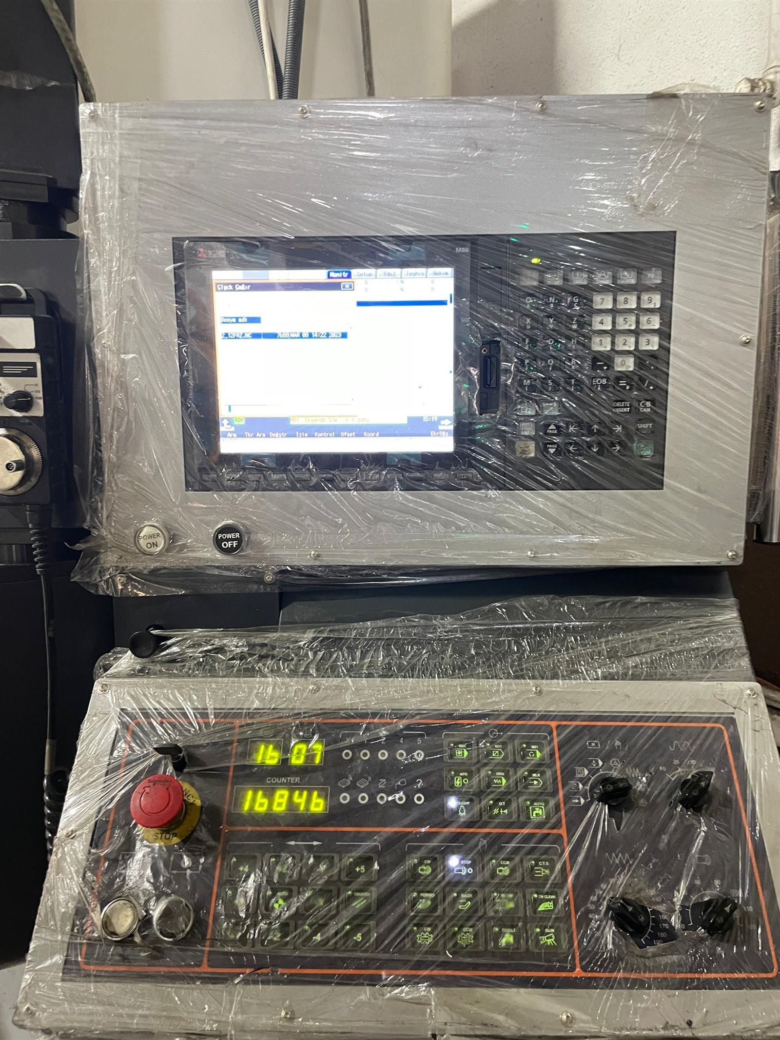 Arion IMM-1100 CNC Vertical Machining Center