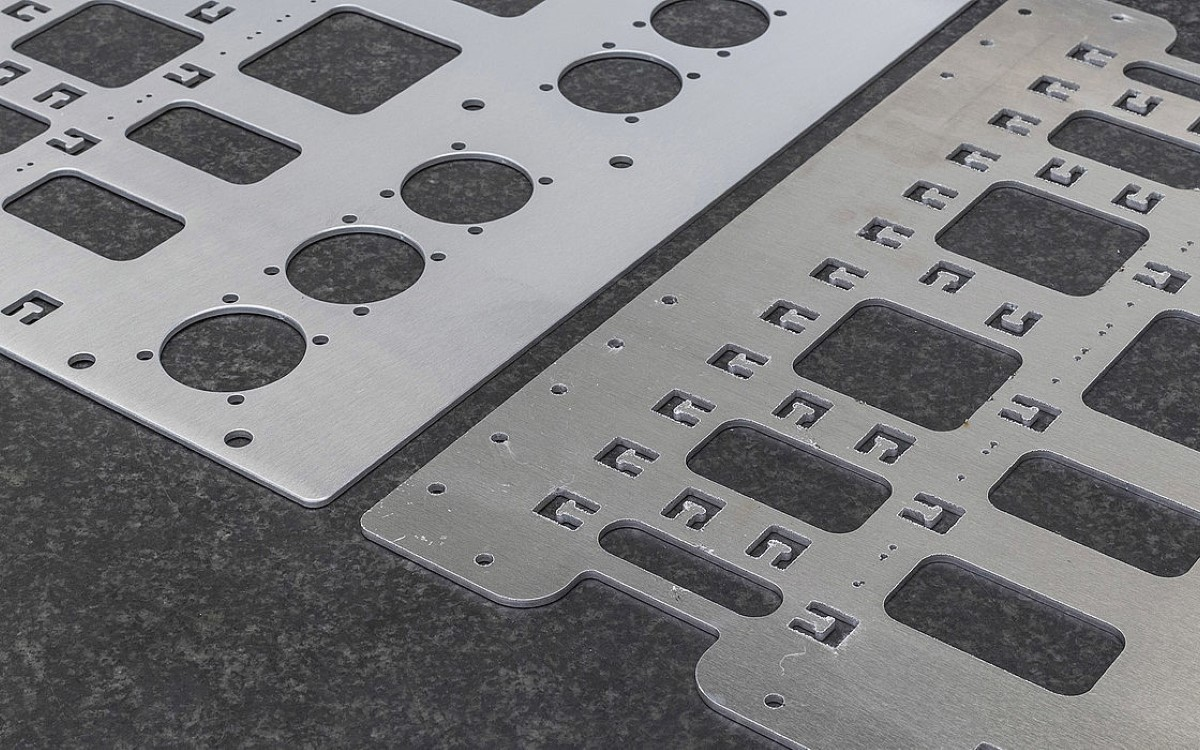 Arku EdgeBreaker 6000 Deburring Machine