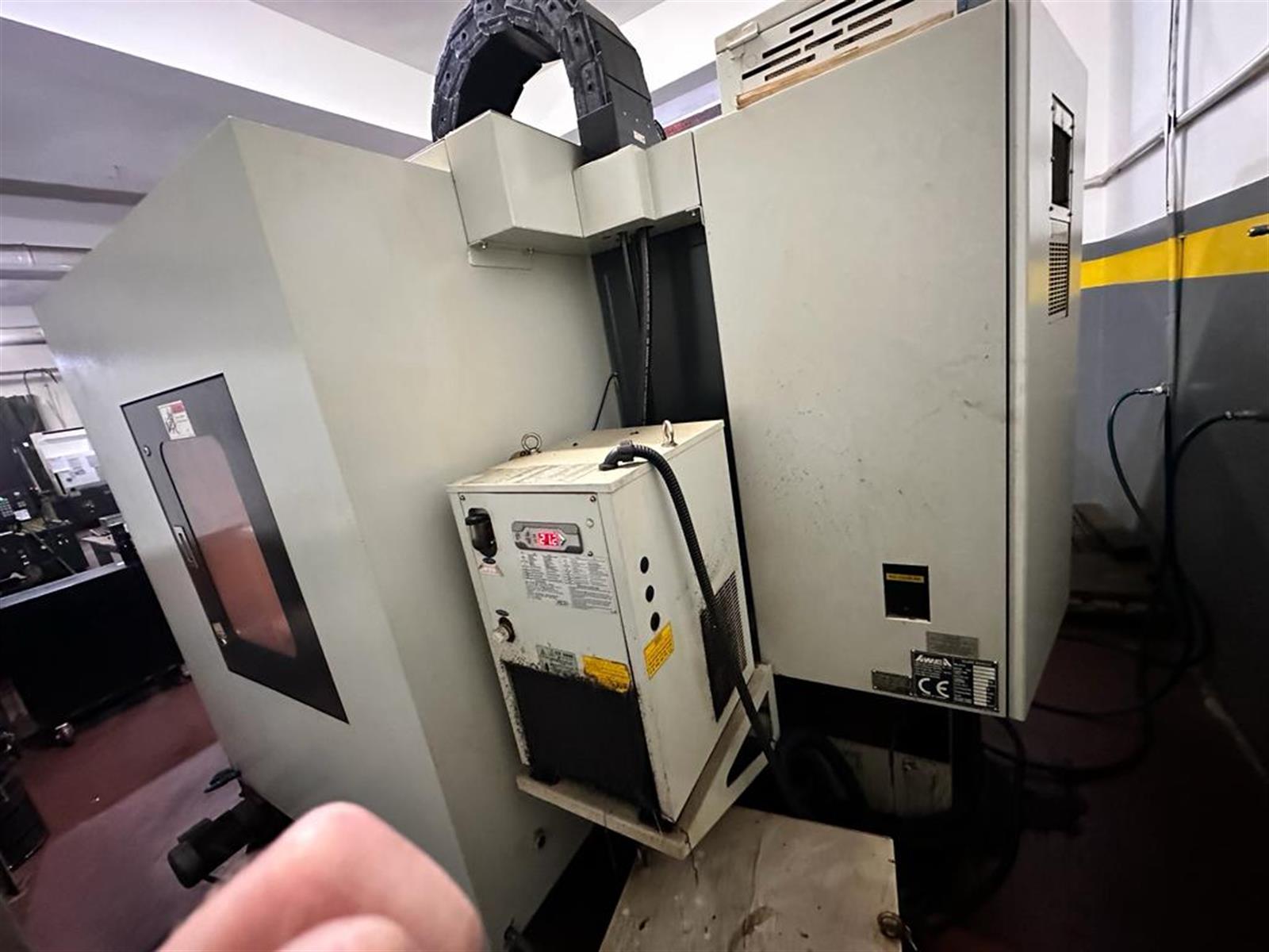 Awea AF 610 CNC Vertical Machining Center