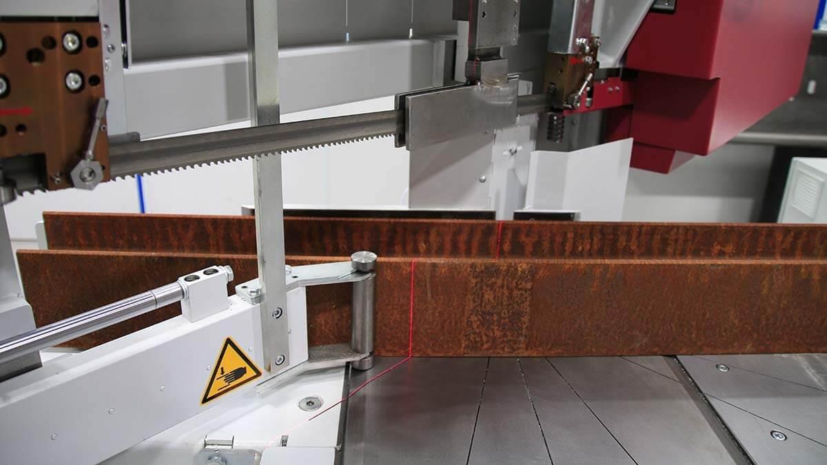 Behringer HBE420-723G Horizontal Mitre Bandsaw