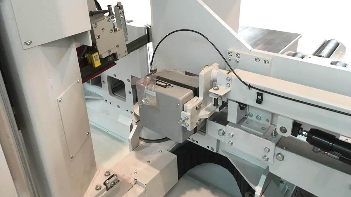 Behringer HBE610-1256GA Automatic Mitre Bandsaw