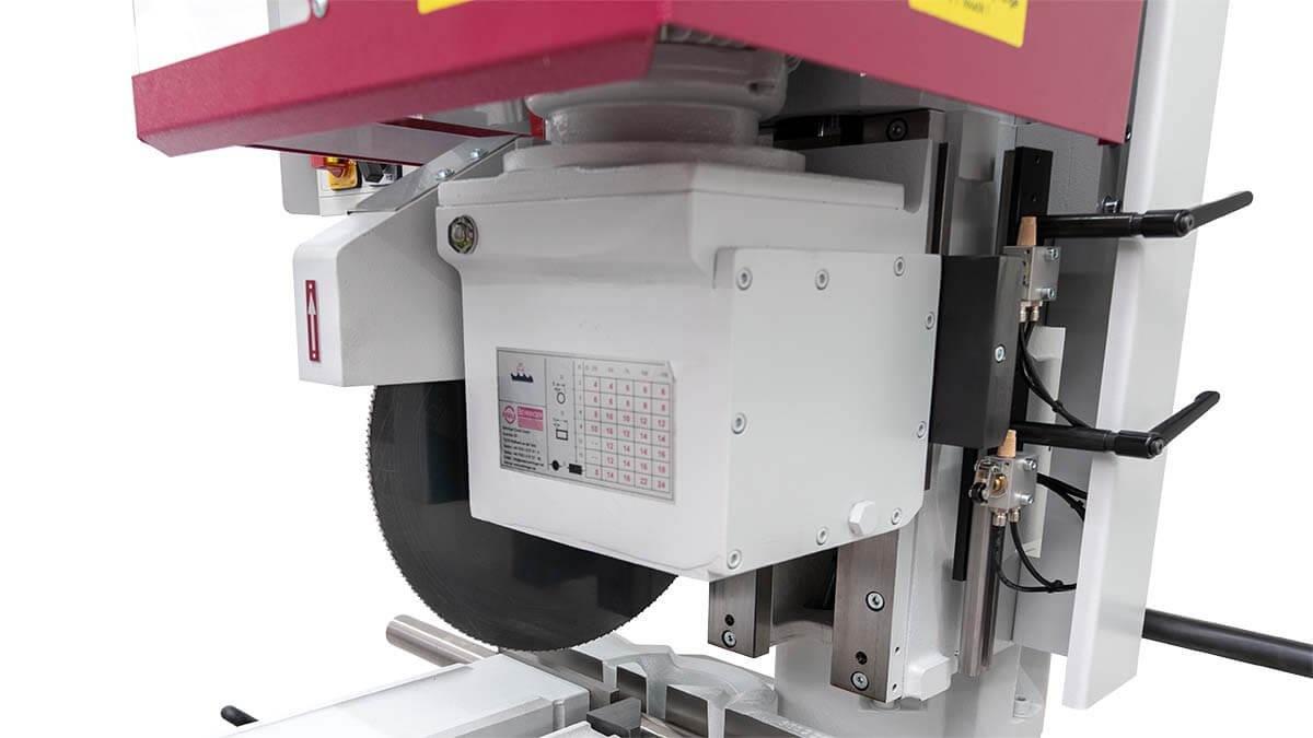 Behringer VMS 370 A Automatic Cold Saw