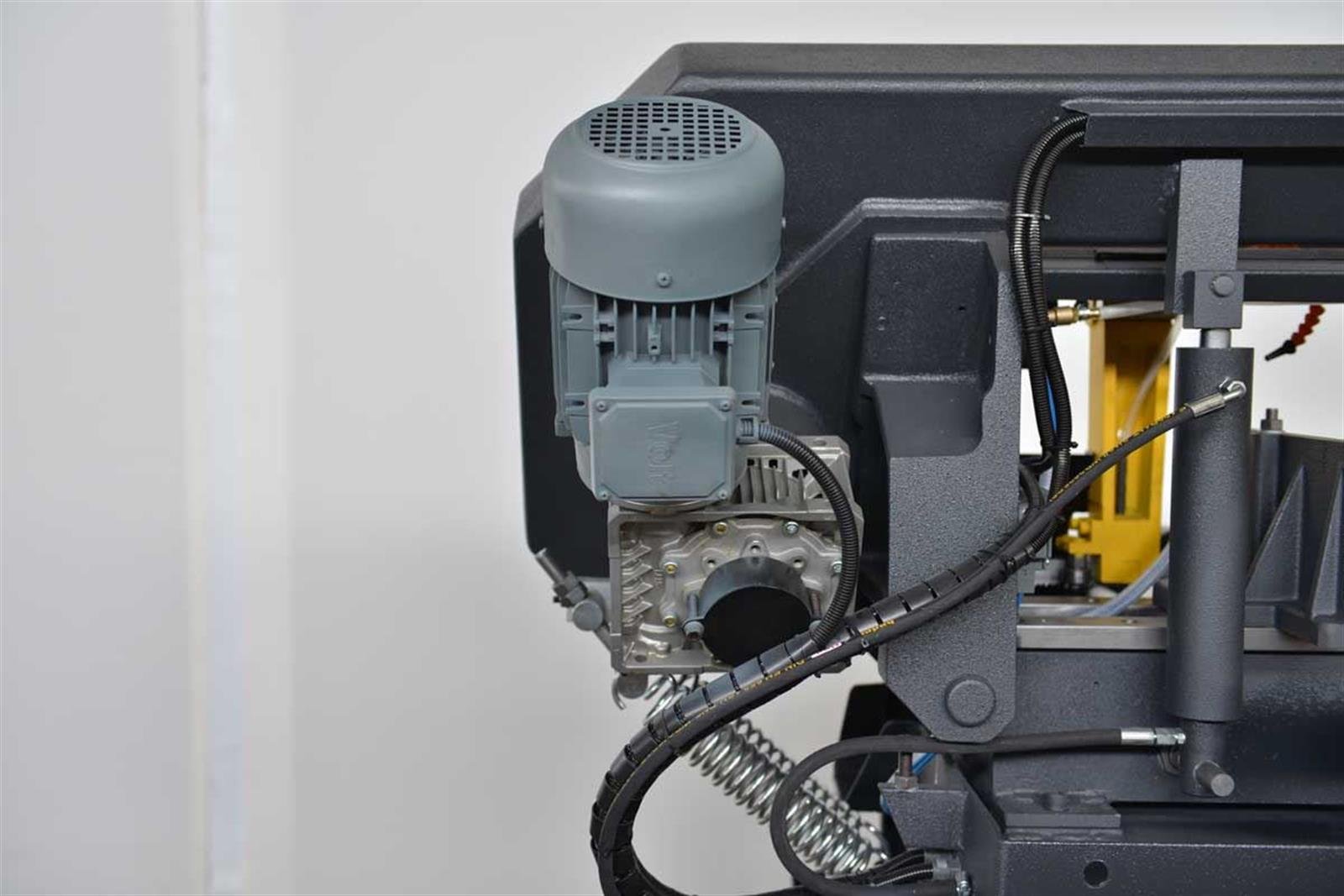 Bekamak BMS-280 Straight Cut