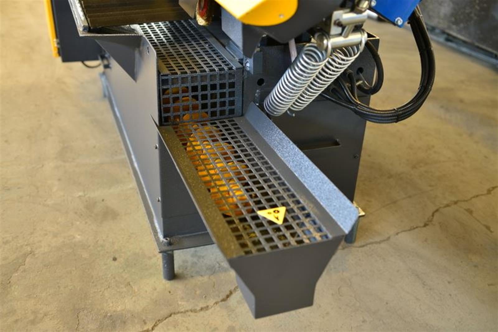 Bekamak BMSO-320E Straight Cut