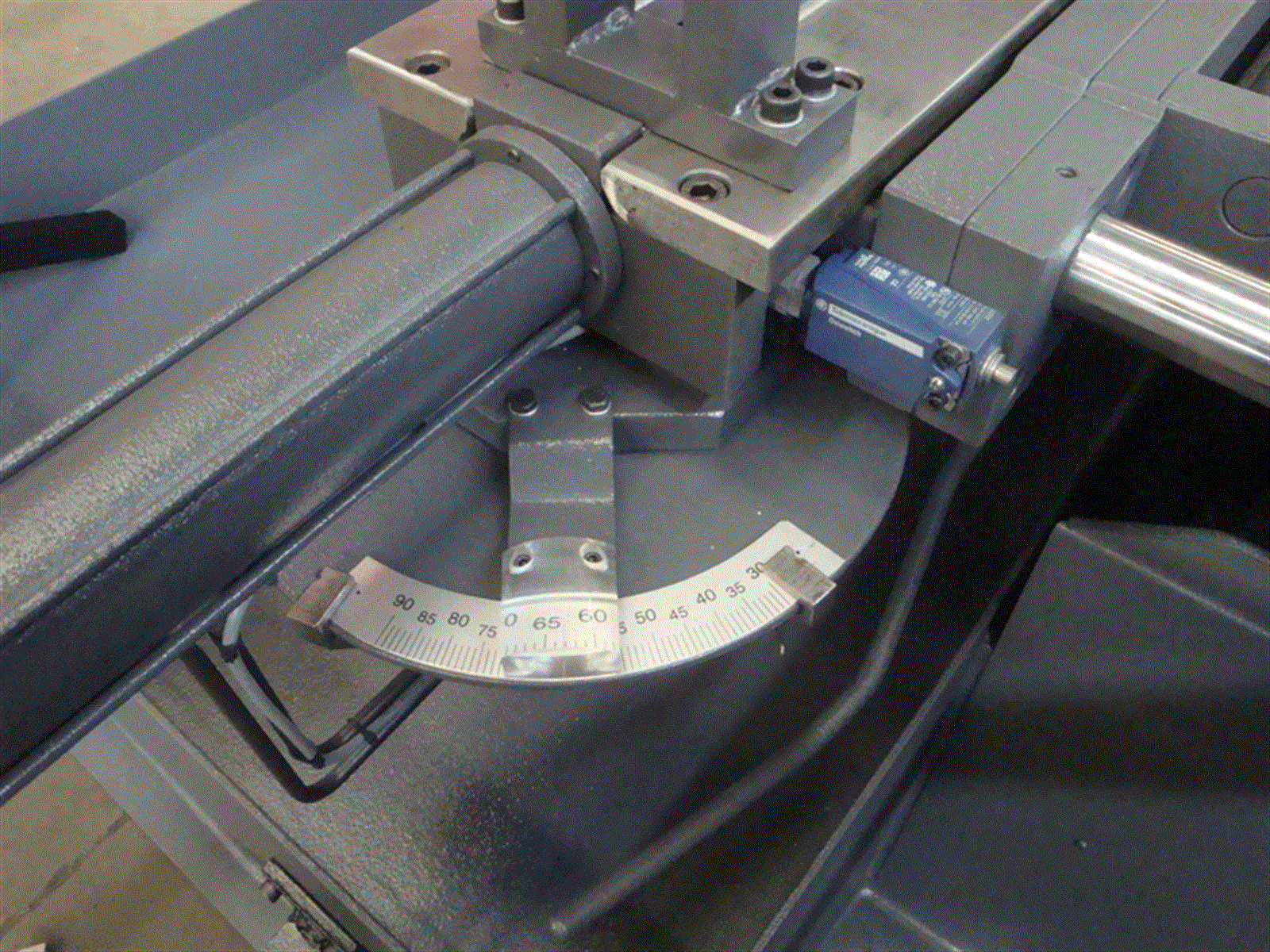 Bekamak BMSO-320GLH NC Fully Automatic G Mitre