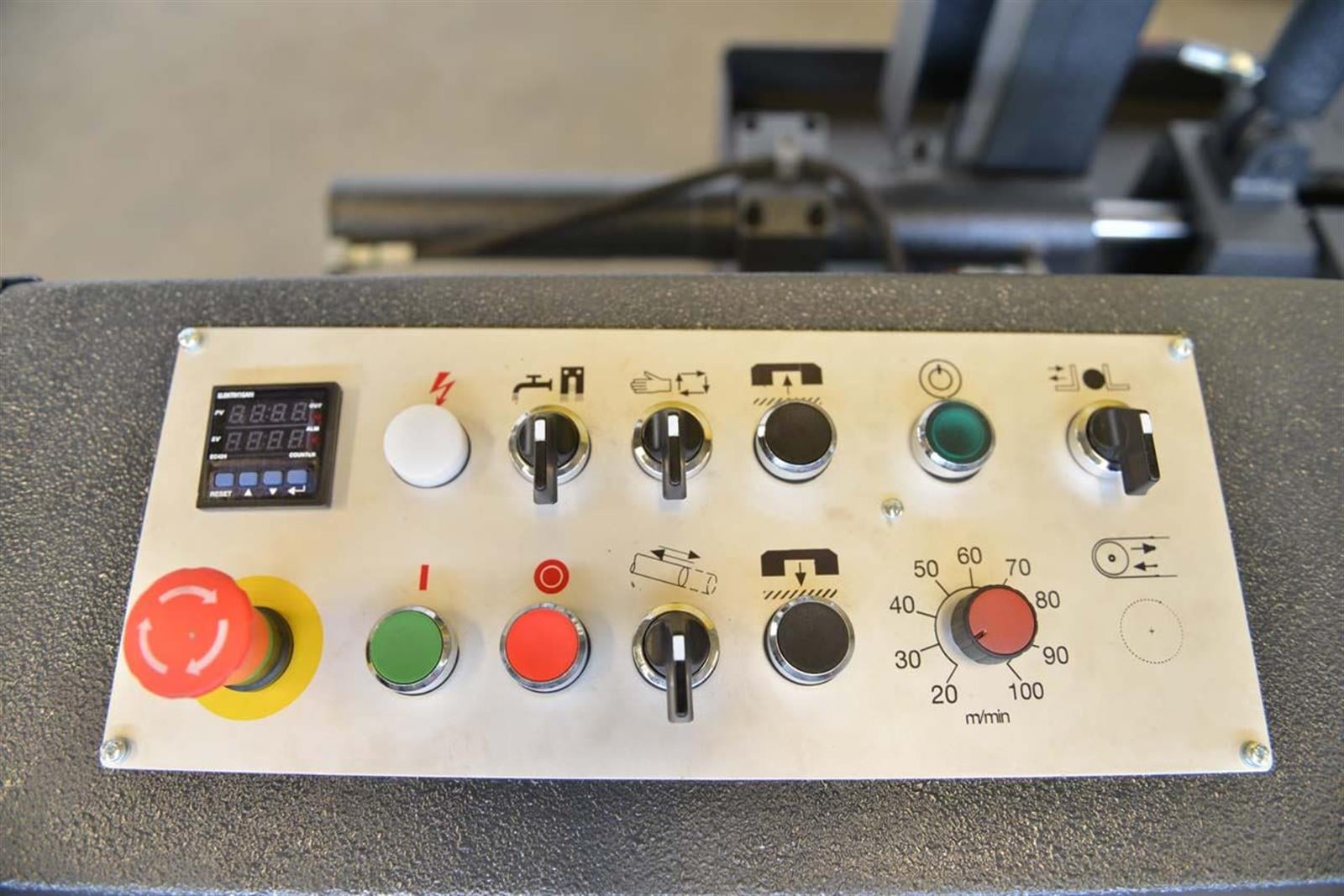 Bekamak BMSO-360C C Straight Cut
