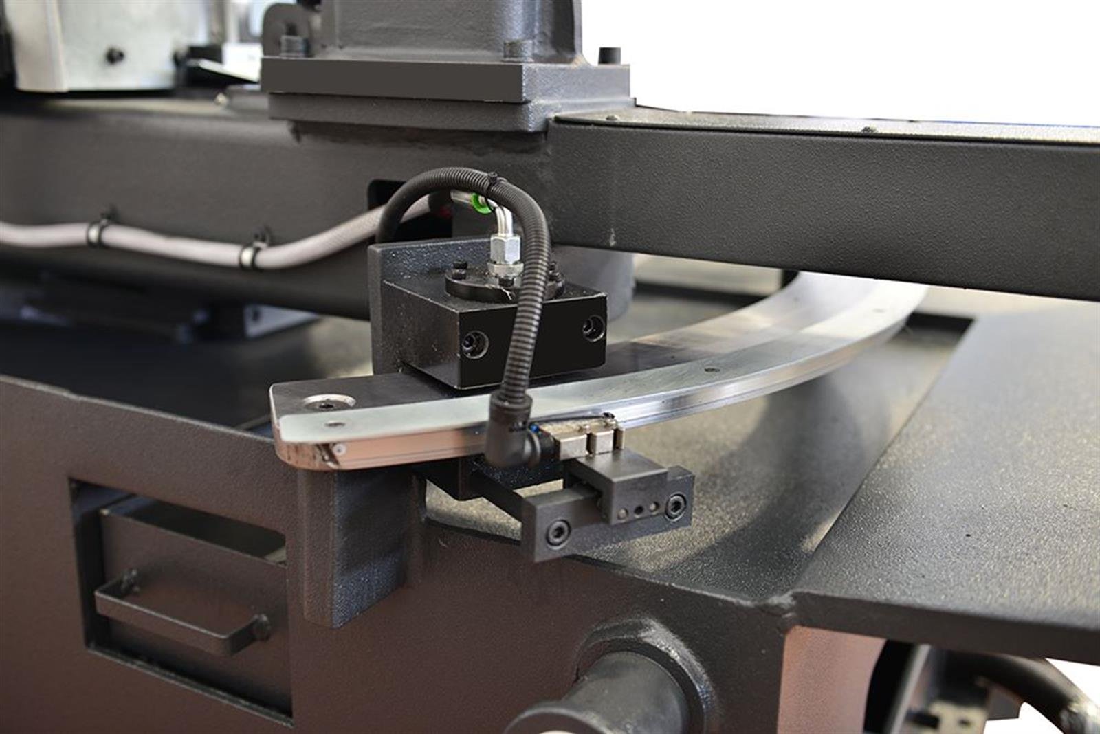 Bekamak BMSO-440CGS NC Fully Automatic Cgh Mitre