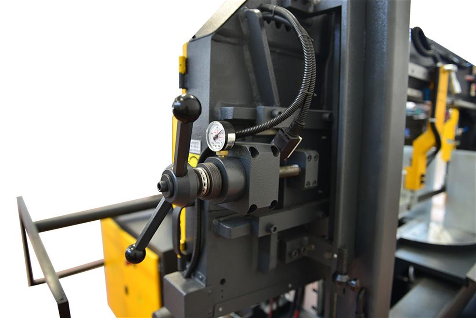 Bekamak BMSO-440CGS NC Fully Automatic Cgh Mitre