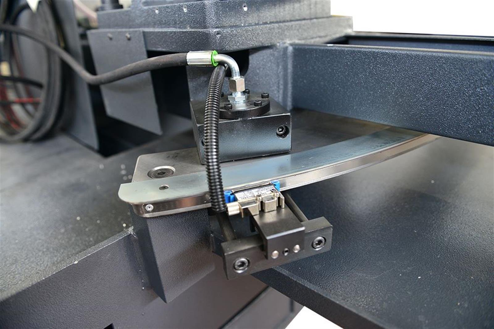 Bekamak BMSO-540CGS NC Fully Automatic Cgh Mitre