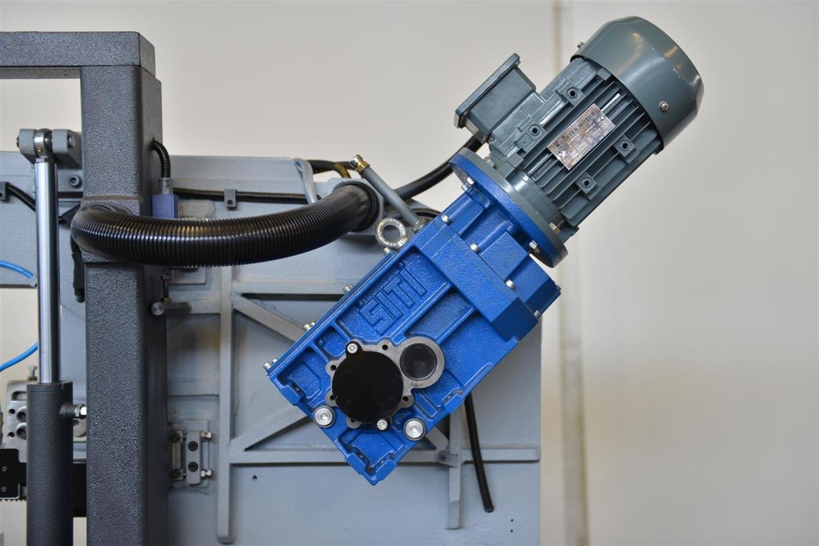 Bekamak BMSY-325CGH Semi-automatic Cgh Mitre