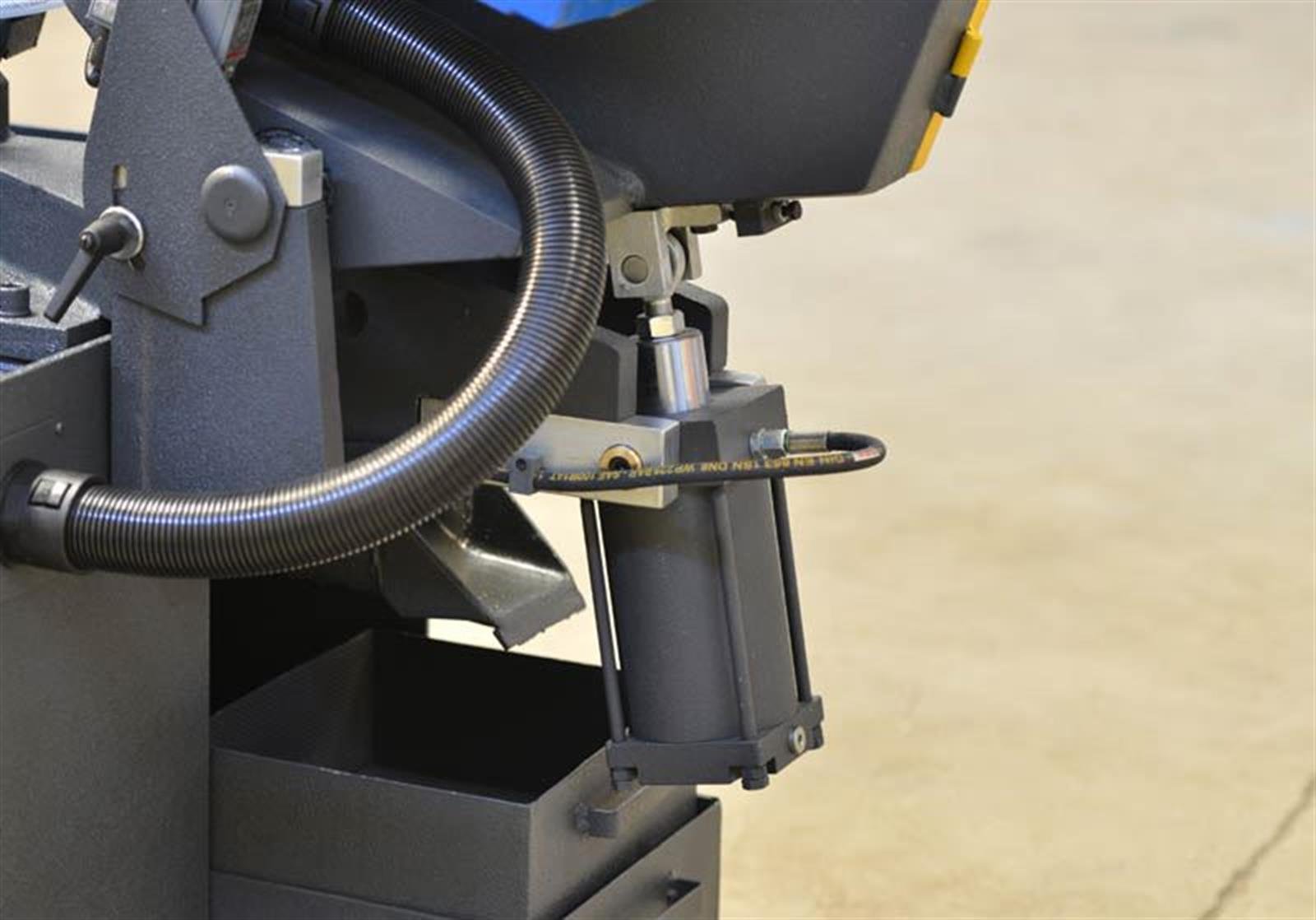 Bekamak BMSY-440 Straight Cut