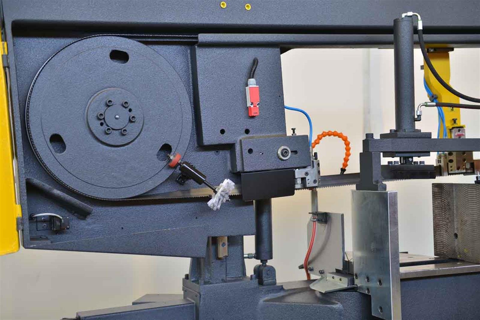 Bekamak BMSY-440CGH Semi-automatic Cgh Mitre