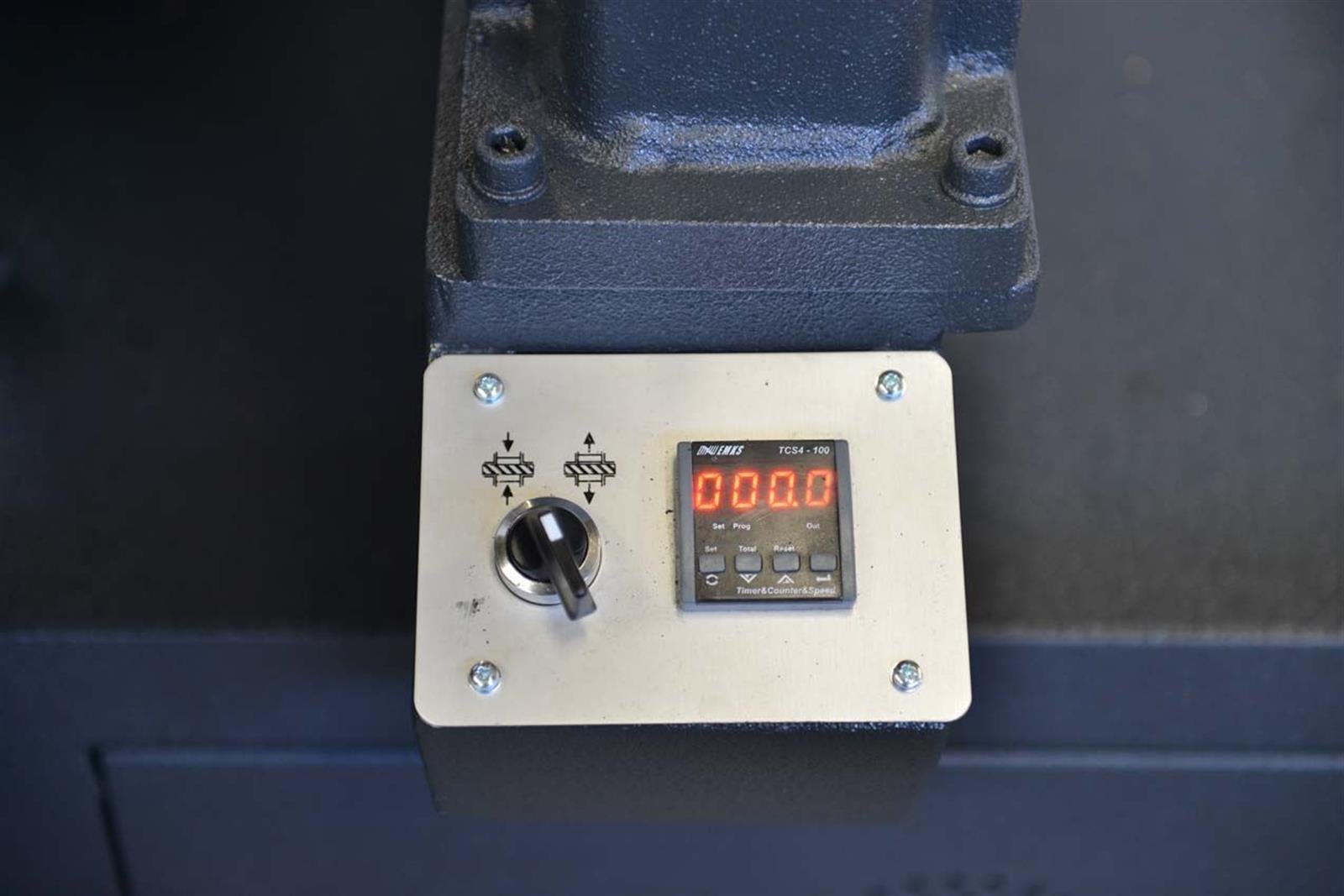 Bekamak BMSY-440CGH Semi-automatic Cgh Mitre
