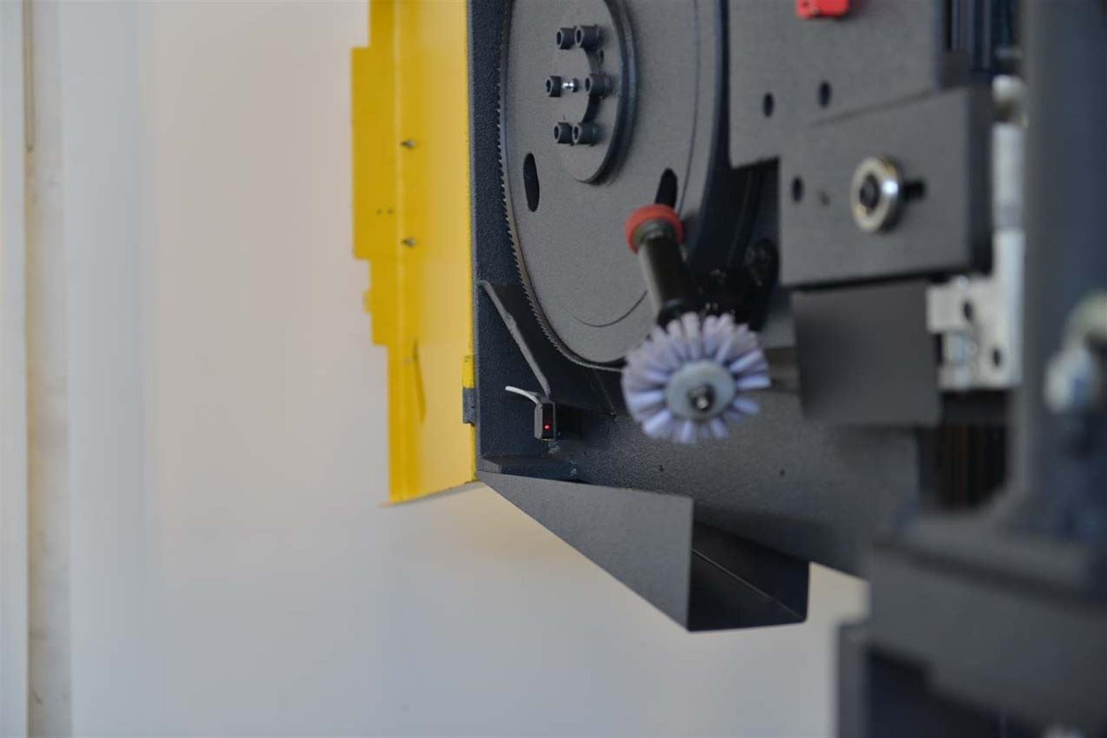 Bekamak BMSY-440CGH Semi-automatic Cgh Mitre