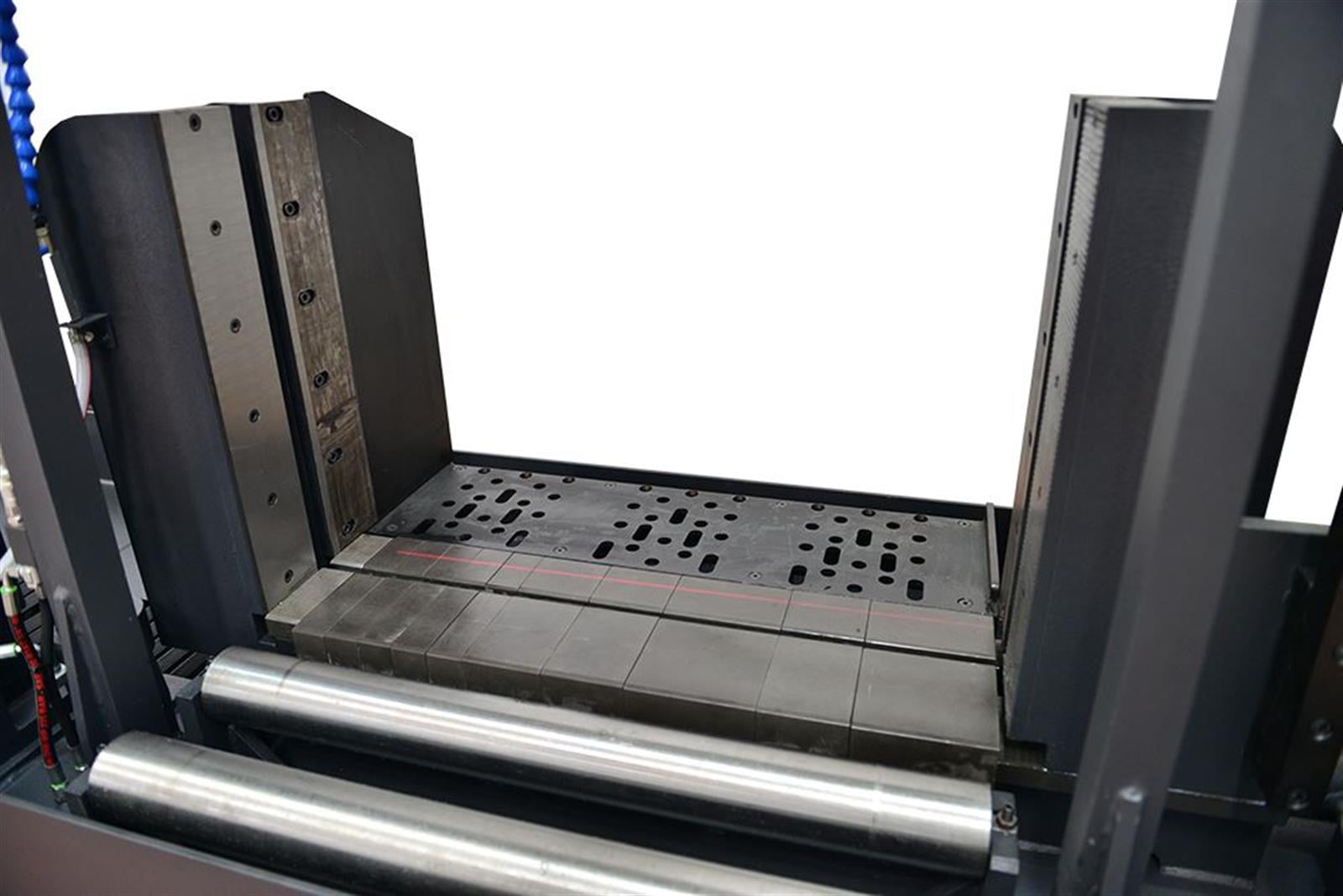Bekamak BMSY-560C C Straight Cutting