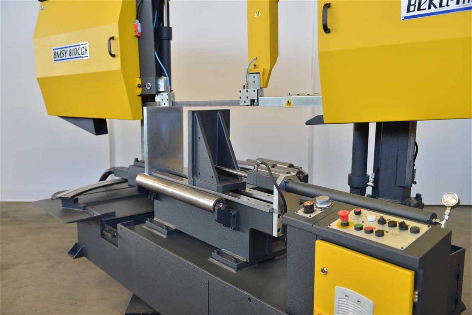 Bekamak BMSY-810CGH Semi-automatic Cgh Mitre