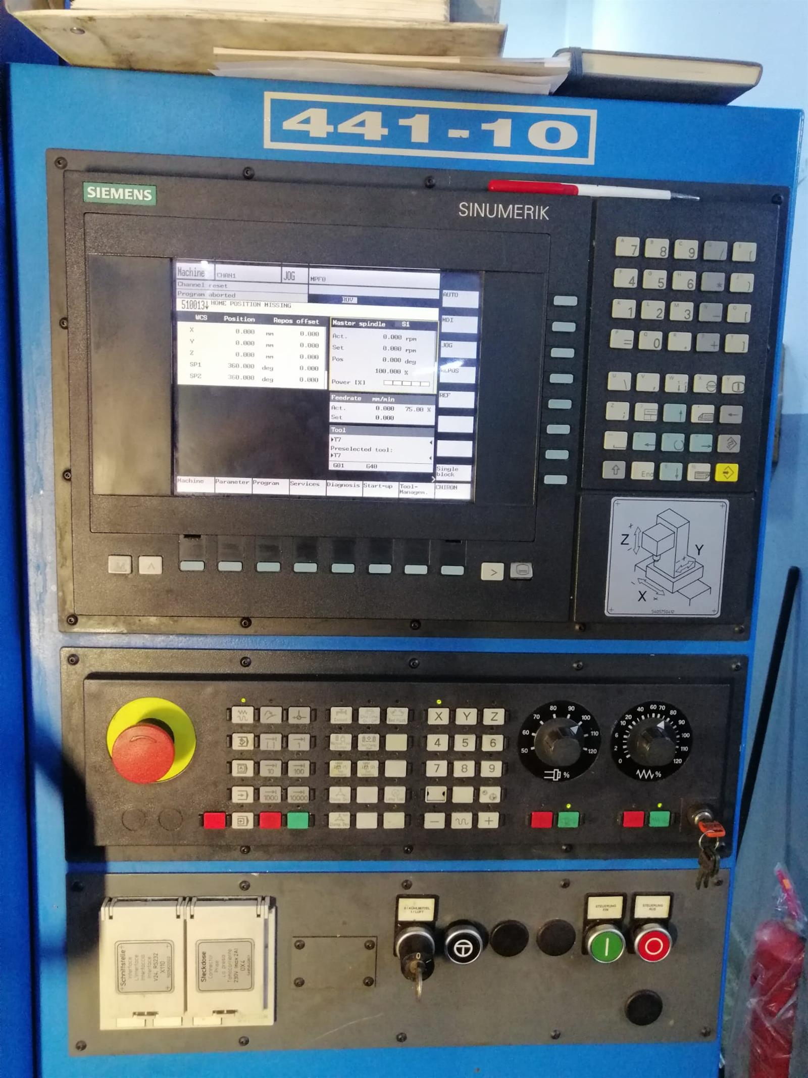 Chiron DZ 18 W Magnum Vertical Machining Center