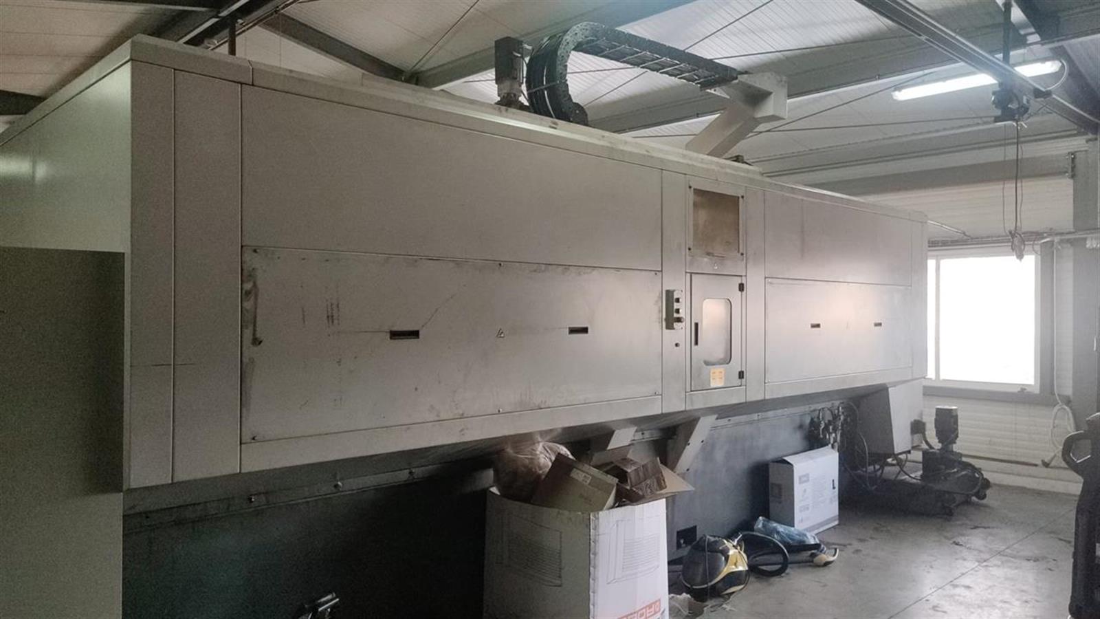 Cincinnati FTV 850 Machining center - vertical