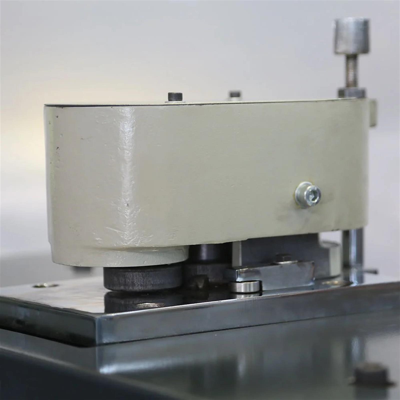 CK Emsa EKM-10 Motorised Pittsburgh Lockformer