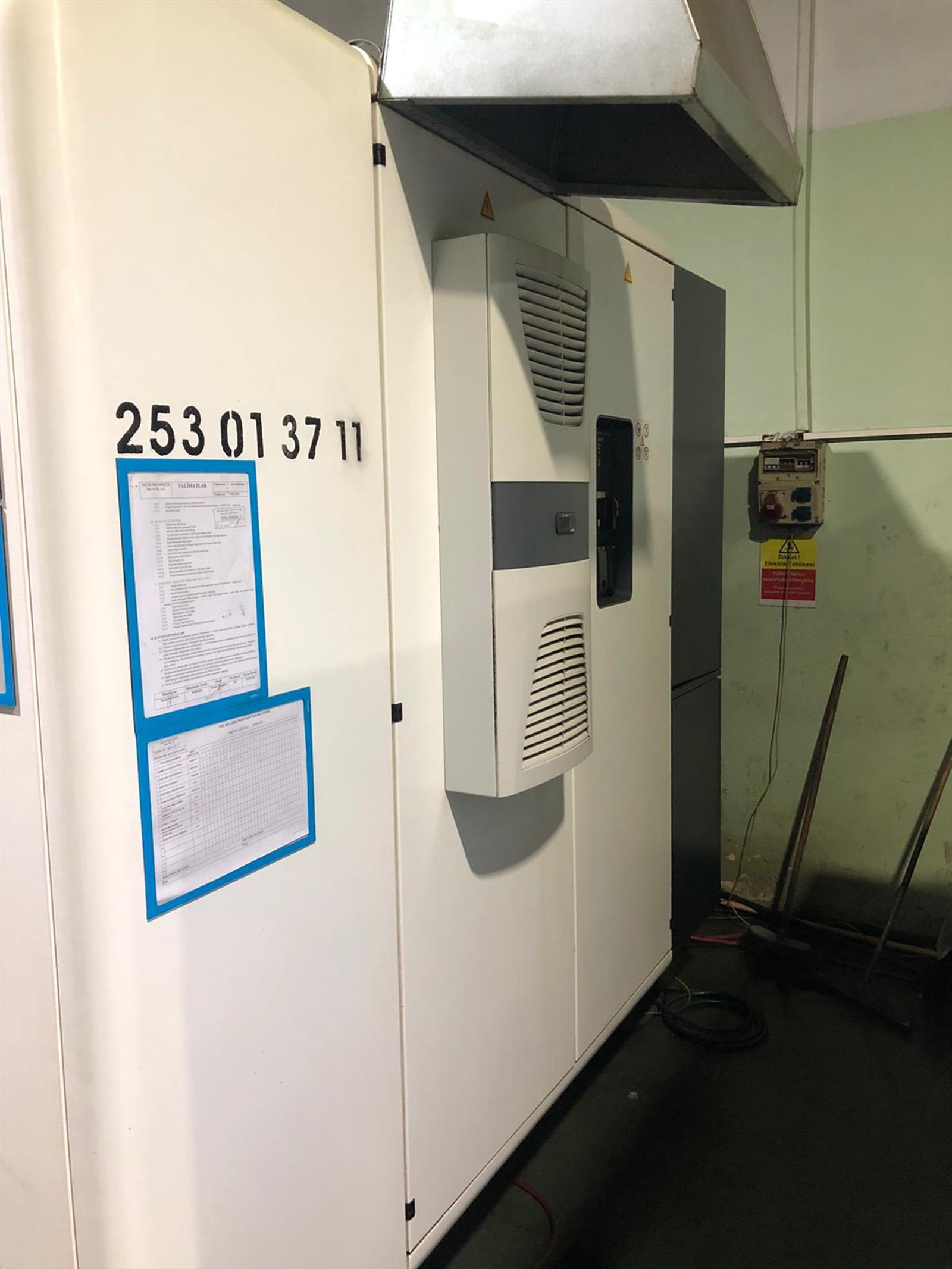Deckel Maho HSC 55 Linear Vertical Machining Center
