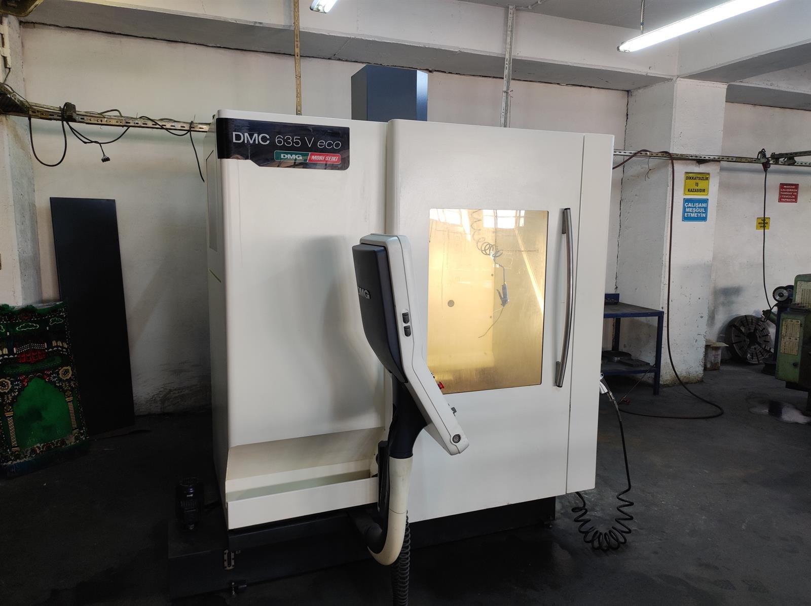 DMG M1 Vertical Machining Center