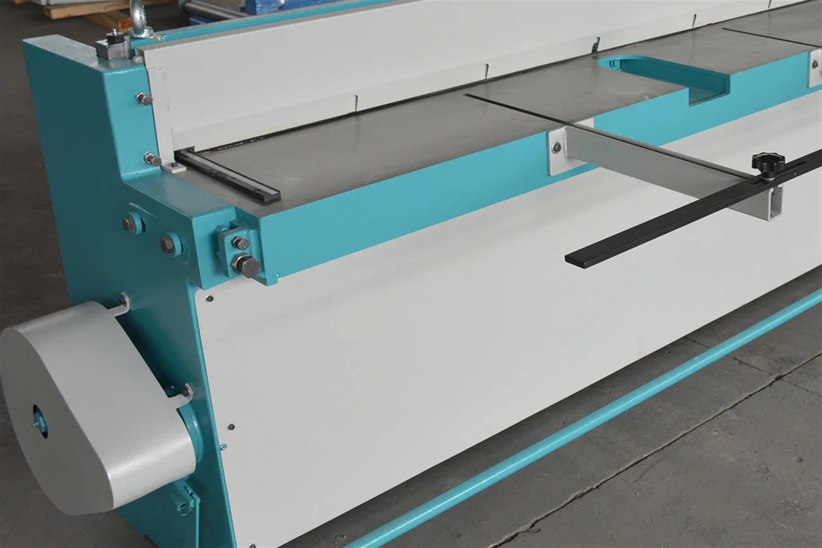 EMGA 1520×2,0 Heavy Duty Motorized Guillotine Shear