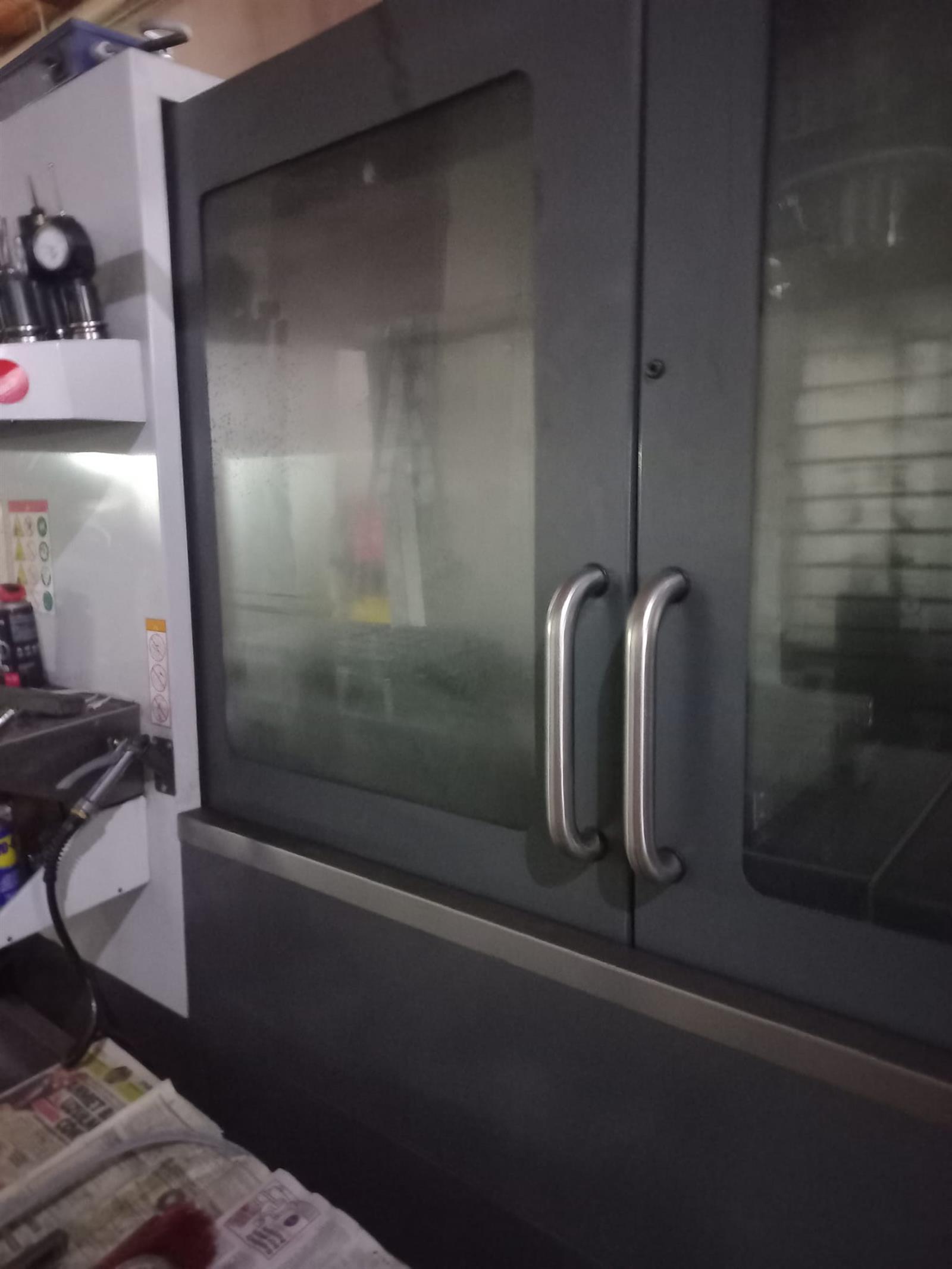 Haas VF-4-SE