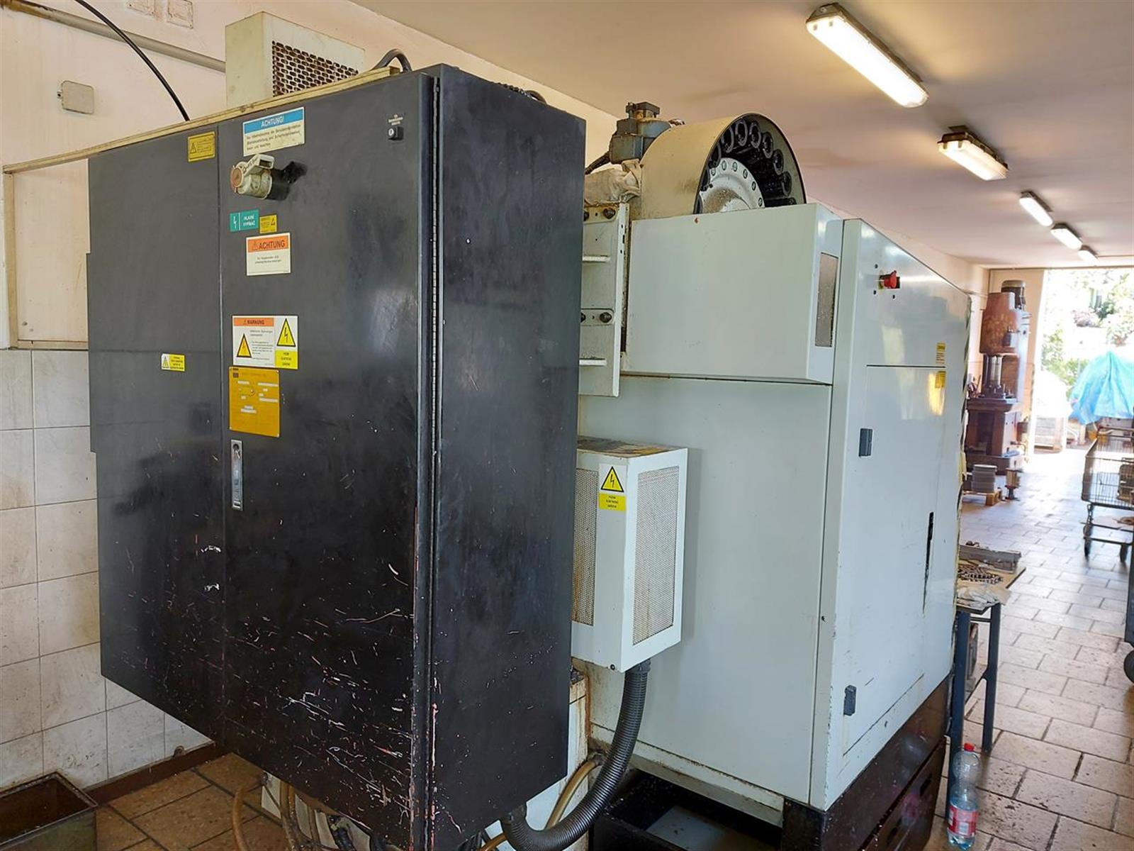 HURCO BMC 24 SSM Machining center - vertical