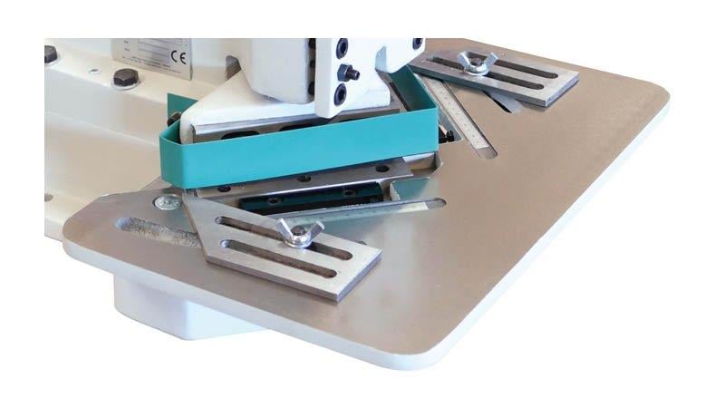 Jouanel ENC-150-15 Hand Corner Notcher 90  Degree - Steel 1.5 mm