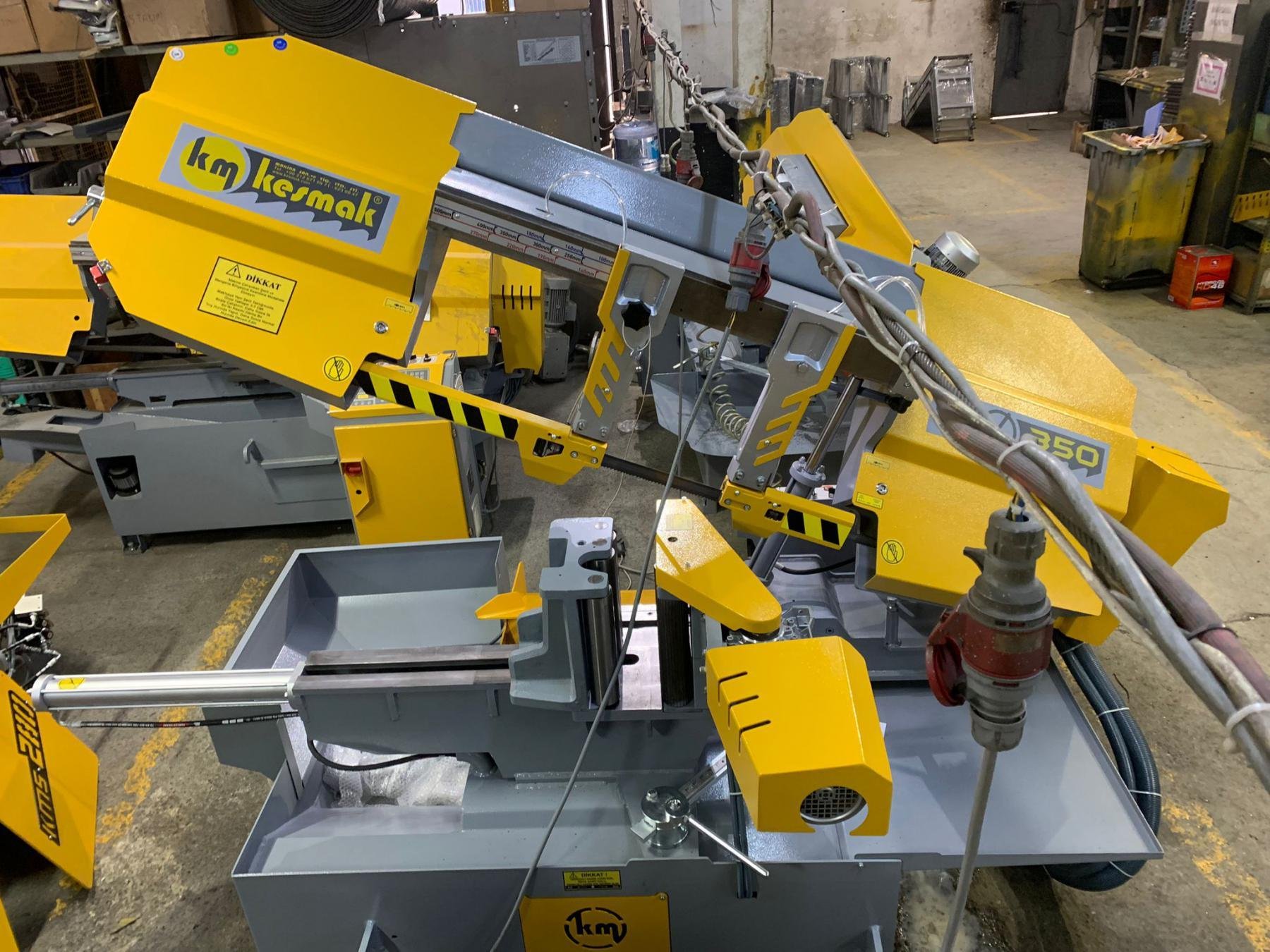 Kesmak KMO DG 350 Fully Automatic Miter Cutting