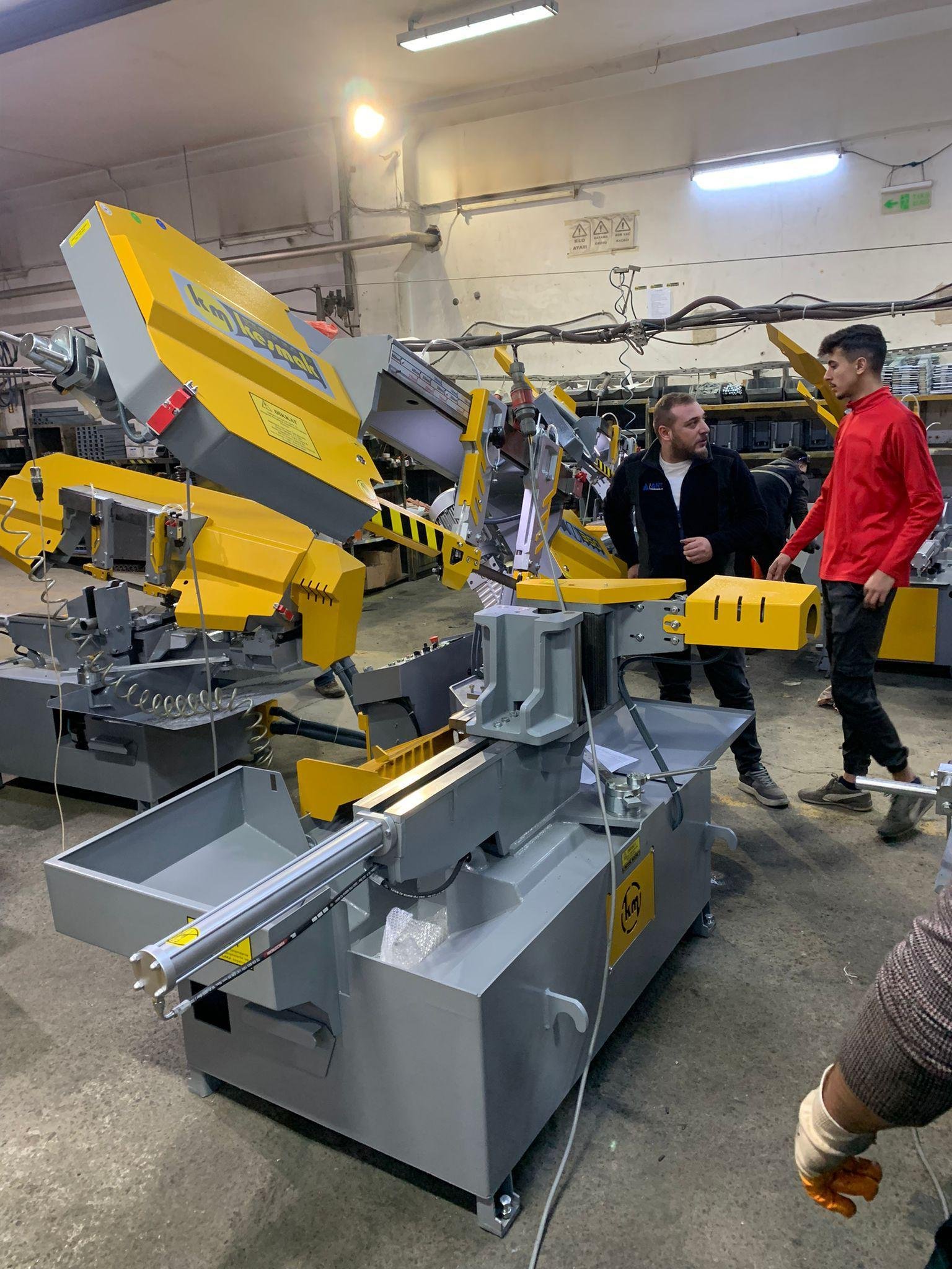Kesmak KMO DG 350 Fully Automatic Miter Cutting