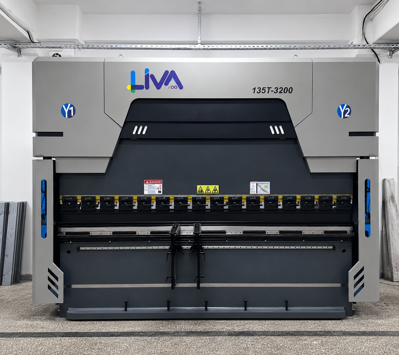 LIVA OEM-CN 135 Ton – 3200 mm CNC Electro-Hydraulic Hybrid Press Brake 