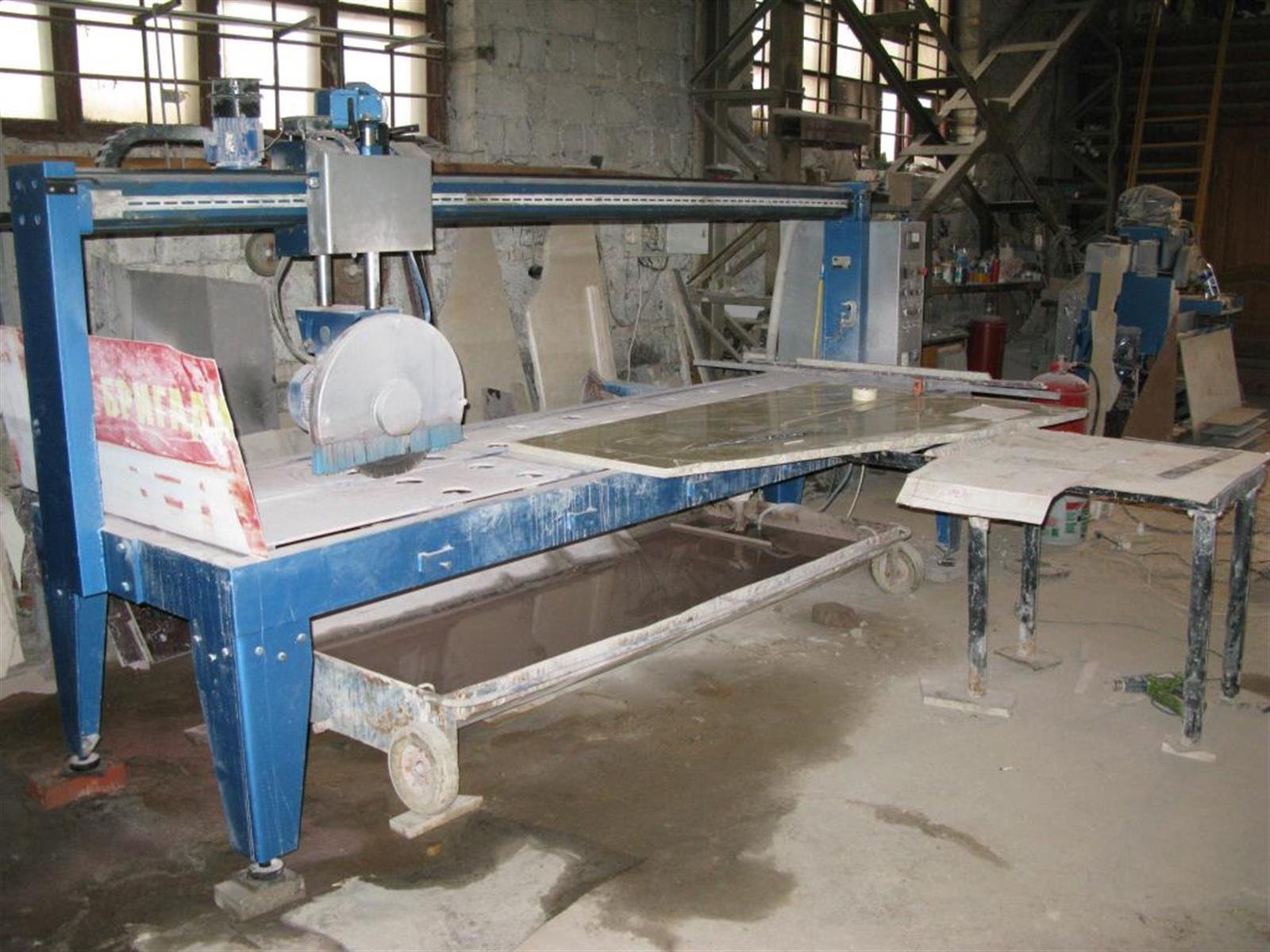 Machinery Canyonn Universal Edging Machine MCKolibrisb