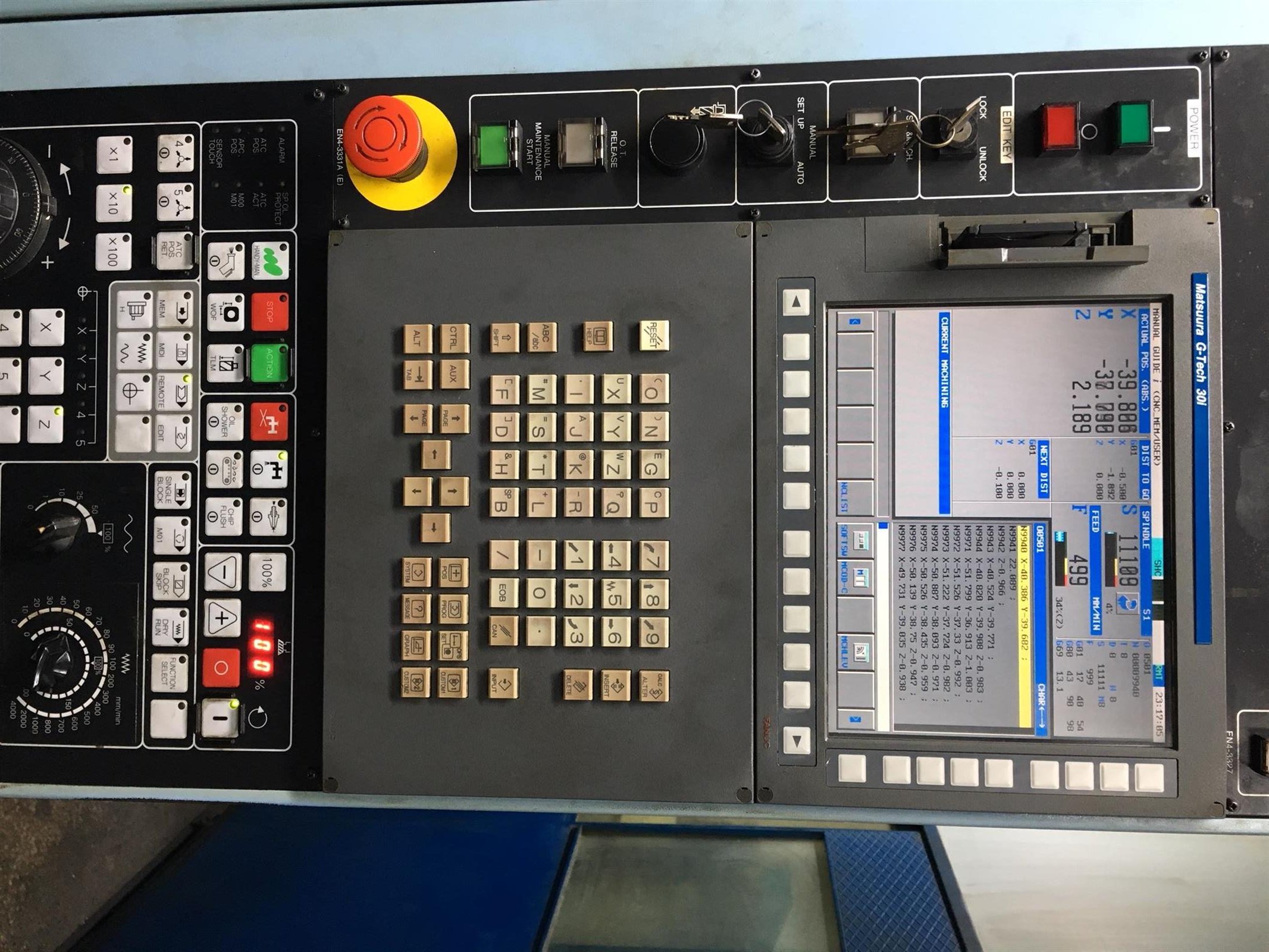 Matsuura V-plus 550 Machining center - vertical
