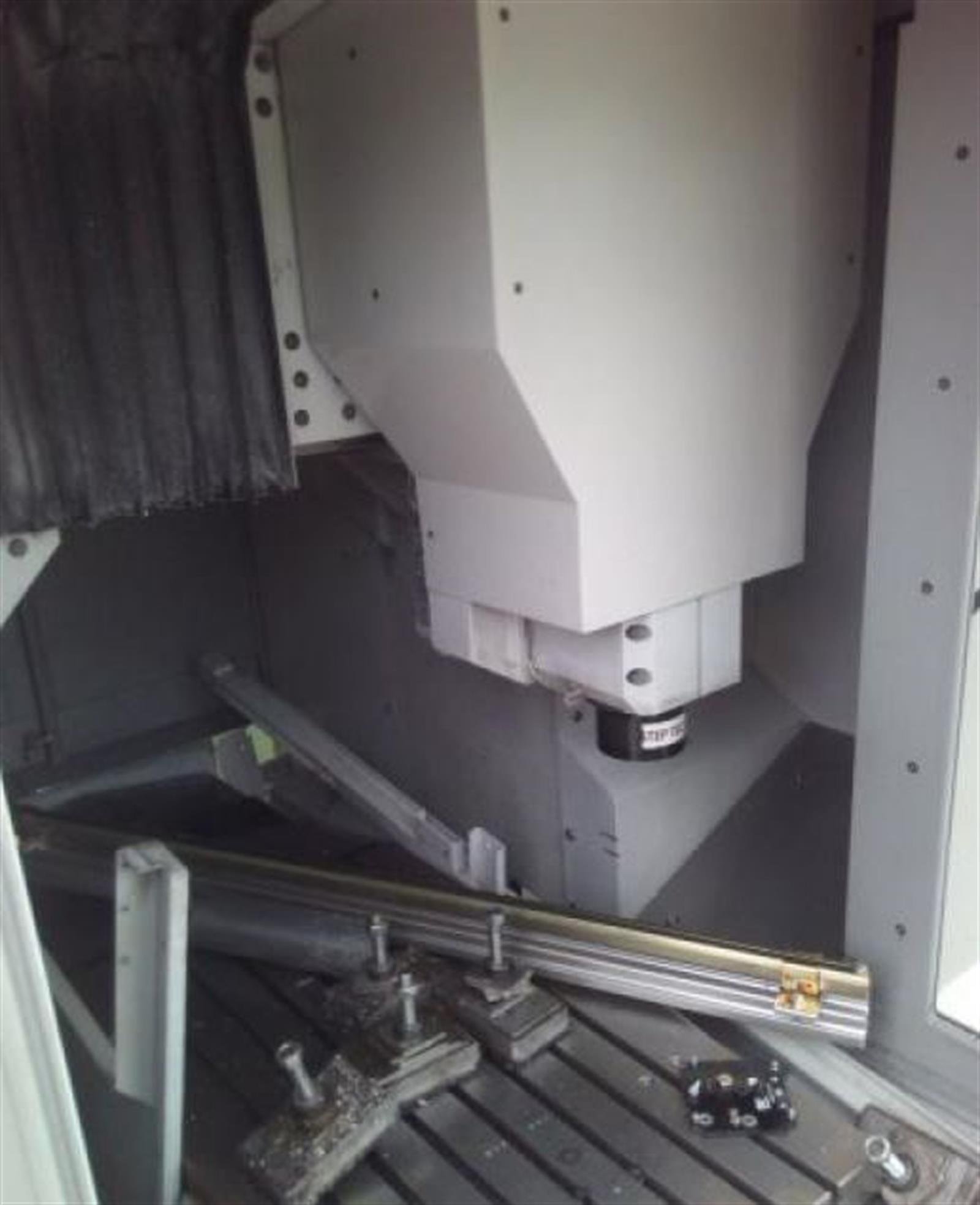 Mikron HSM 700 Machining center - vertical