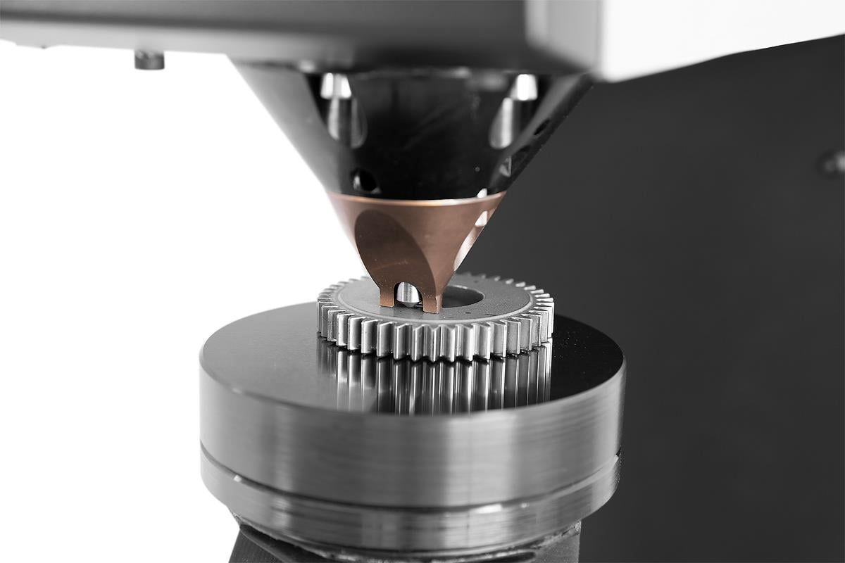 Qatm Qness 150 CS Rockwell Hardness Tester