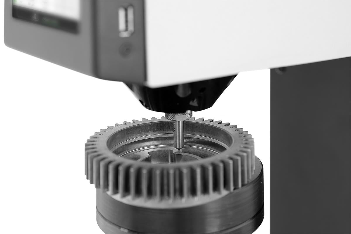 Qatm Qness 150 CS Rockwell Hardness Tester
