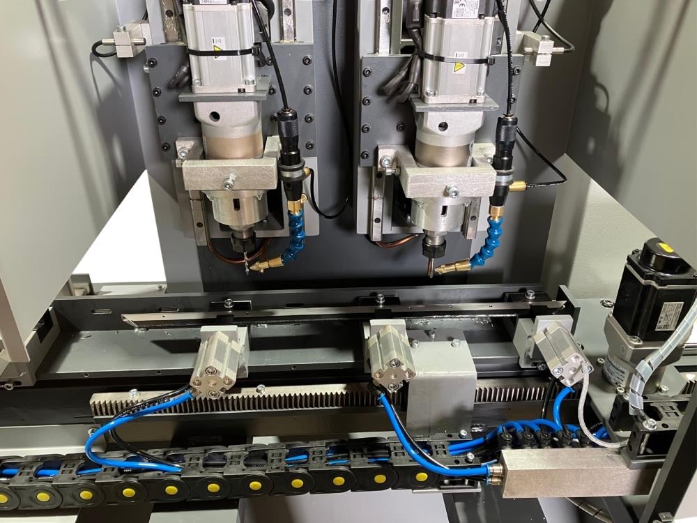 Ripron Kovota Linear Machine For Drilling And Threading Thin Profiles