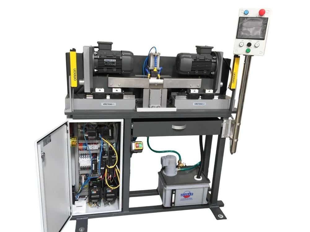Ripron Kovota PR2 Trailer Coupling Production Machine