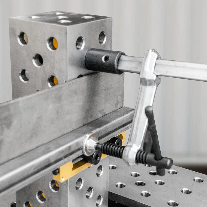 Stronghand Pivoting T-Post Clamp, Fits 16 mm Holes