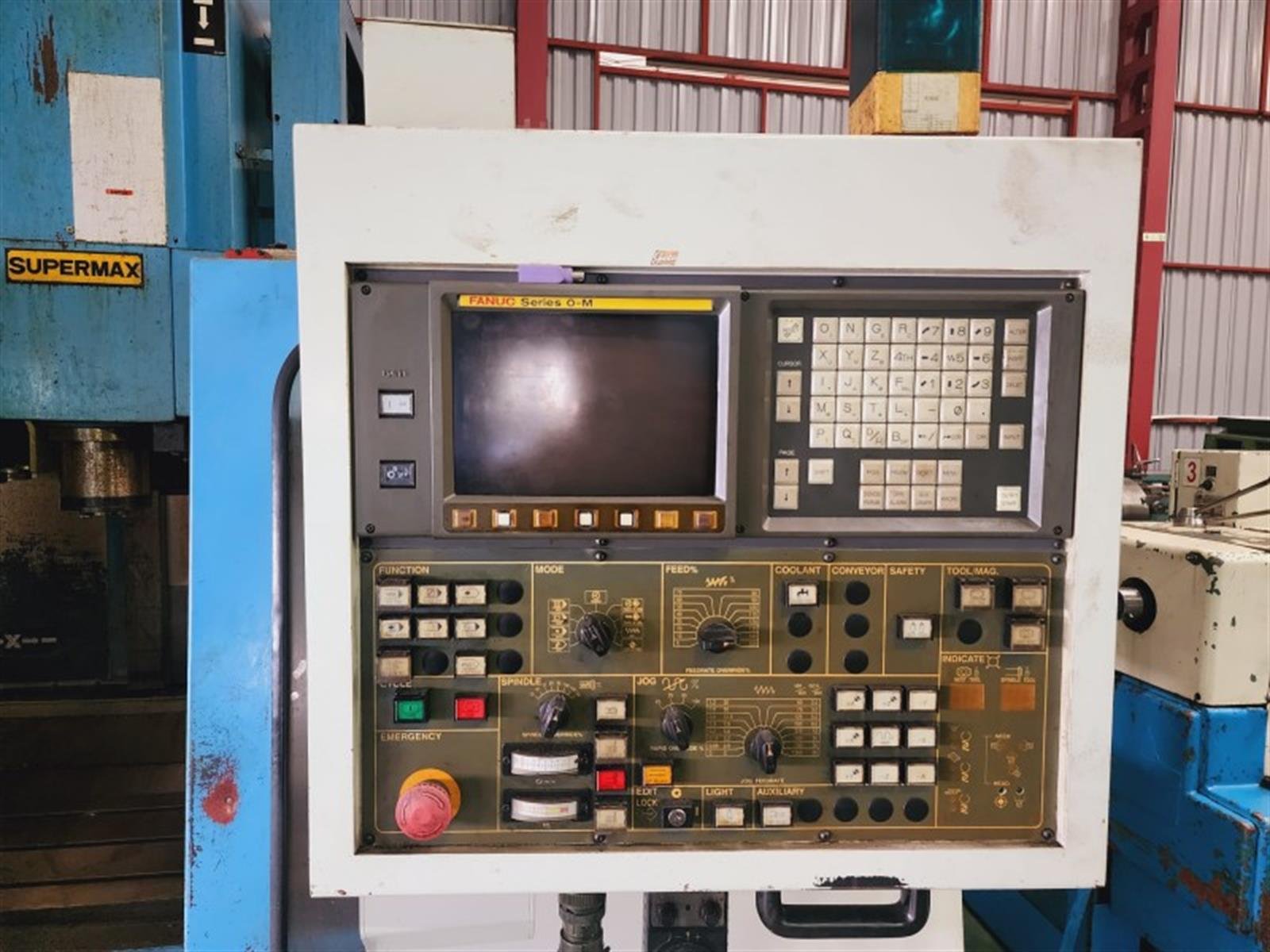 Supermax YCM-V85A Machining center - vertical