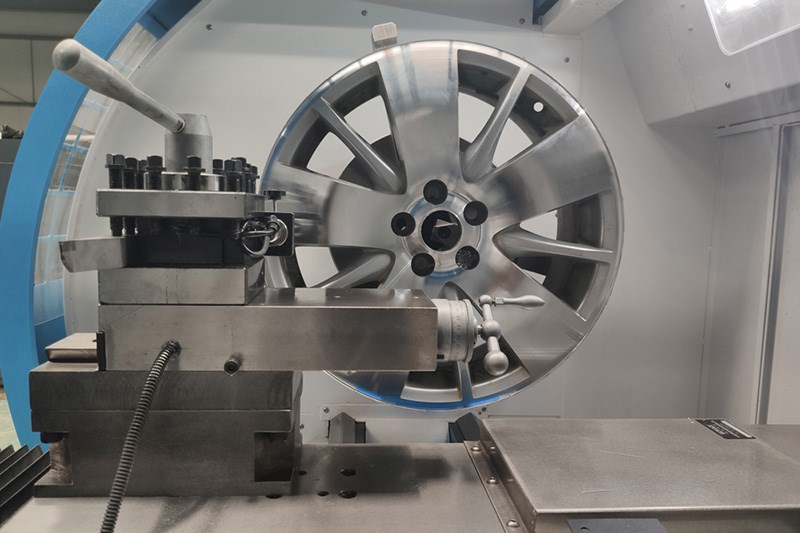 Taian WRM26H Horizontal Wheel Repair Machine