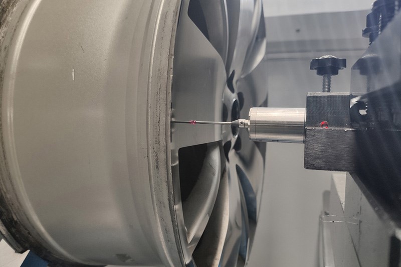 Taian WRM26H Horizontal Wheel Repair Machine