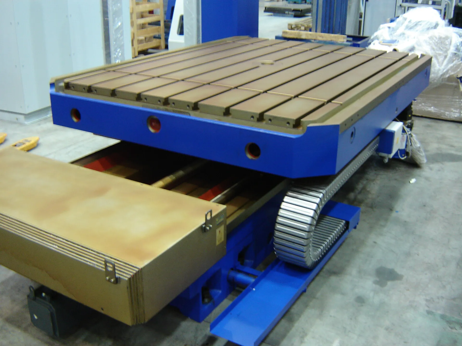 Tos Varndorf ART Additional Rotary Tables