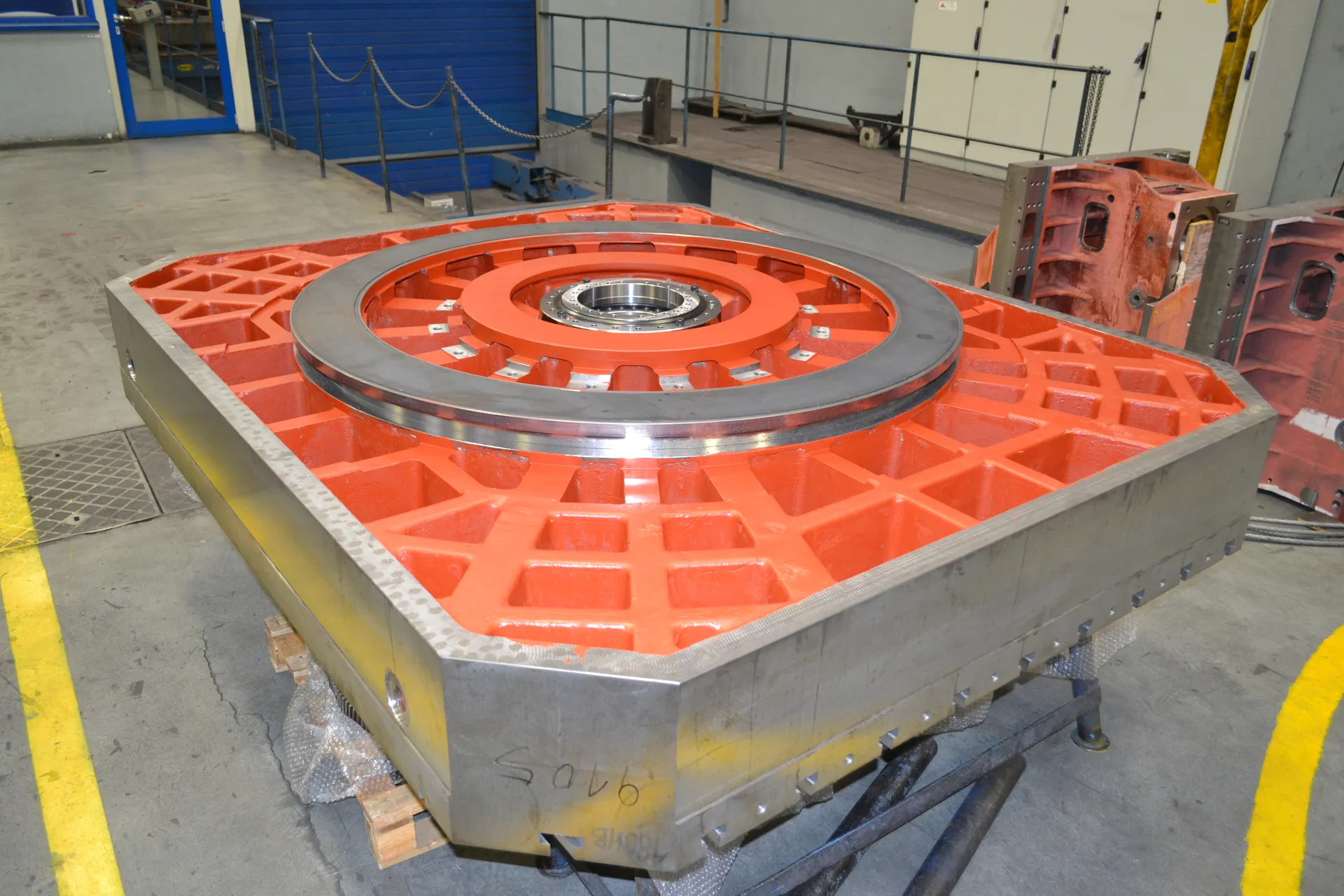 Tos Varndorf ART Additional Rotary Tables