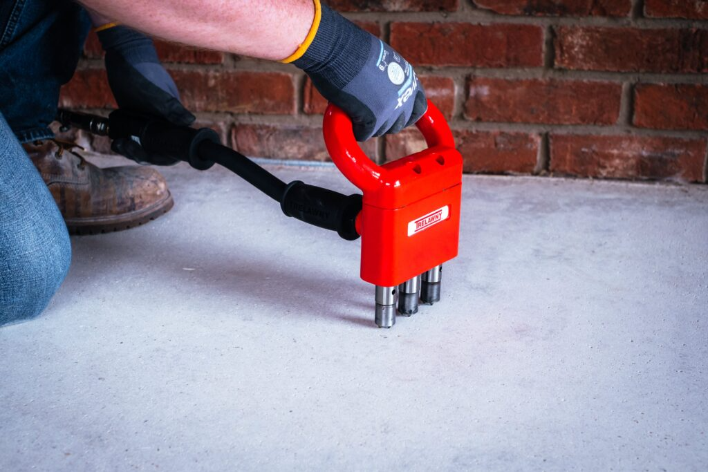 Trelawny SC3 Pneumatic Triple Head Scabbler