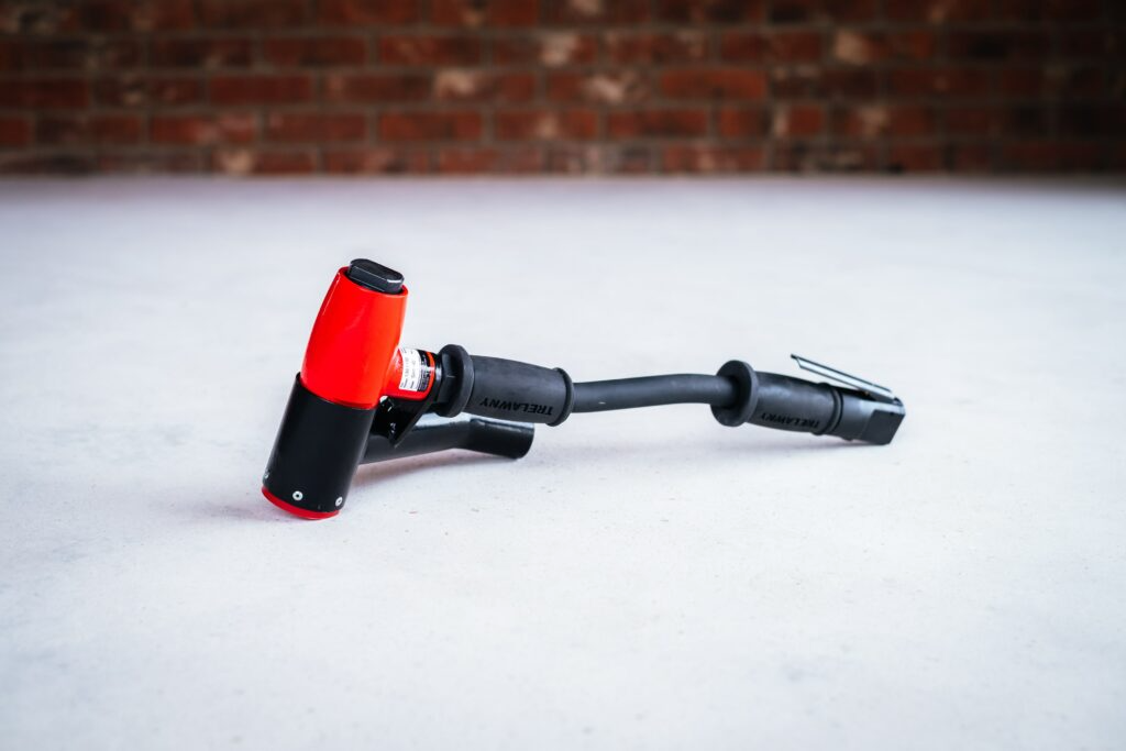 Trelawny SH1 Pneumatic Handheld Scabbler Low Vibration Heavy Duty