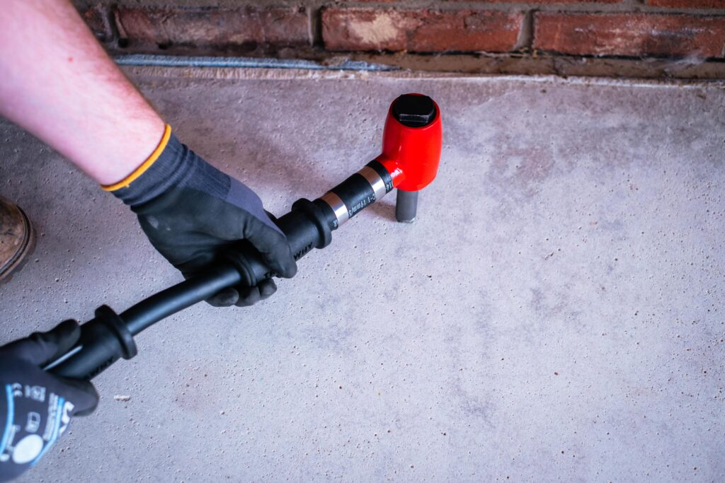 Trelawny SH1 Pneumatic Handheld Scabbler Low Vibration Heavy Duty